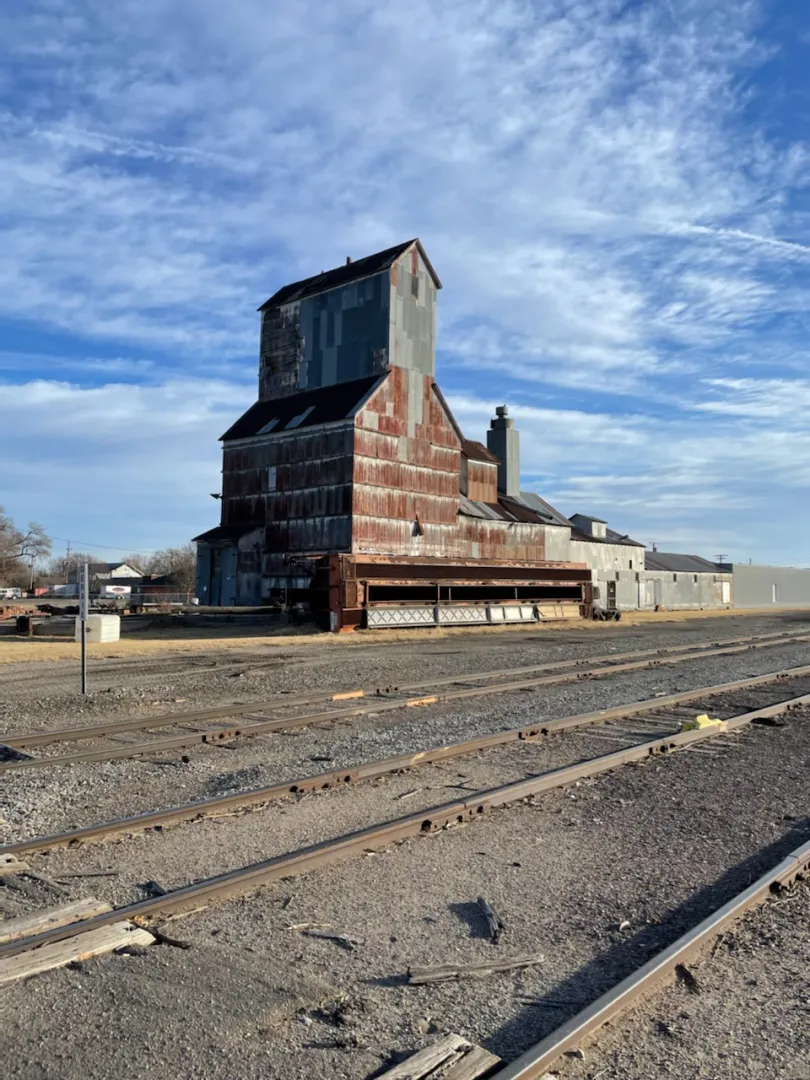 Home Hansen Auction & Realty Beloit, Kansas